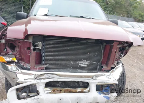 2000 Ford F-350 Lariat/Xl/Xlt z USA, uszkodzony, nr VIN 1FTSW31FXYEA87822